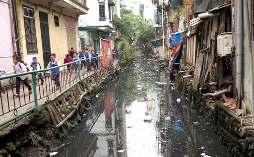 Tình trạng xử lý nước nước thải sinh hoạt ở Hà Nội